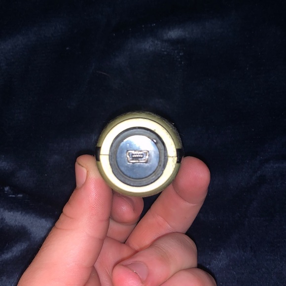 CAD microphone comes with pop filter great deal - Picture 3 of 5